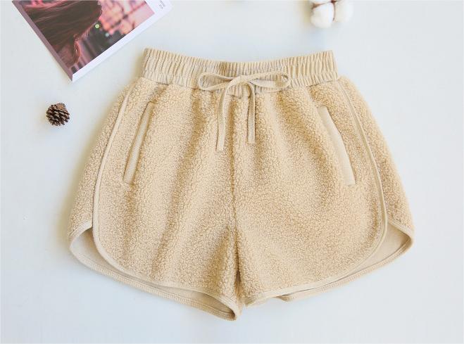 Lambswool Shorts for Women Autumn Winter Elastic Waist Faux Shearling Jacket Shorts Outer Wear Black Wide Leg Boot Pants