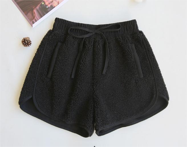 Lambswool Shorts for Women Autumn Winter Elastic Waist Faux Shearling Jacket Shorts Outer Wear Black Wide Leg Boot Pants